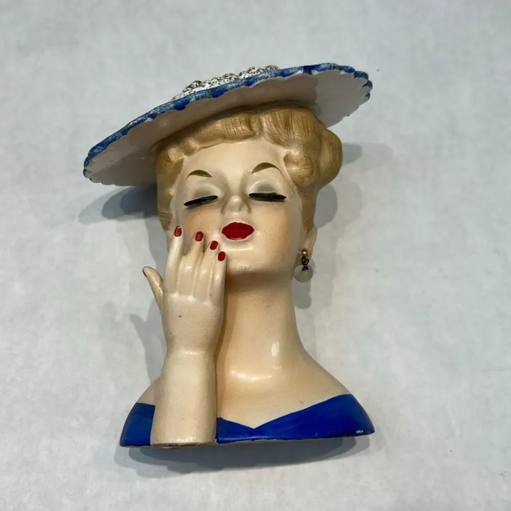Vtg 50s Napco Glamour Girl Lady Head Vase 1958 Blue Hat Hand Up Eyelashes C3307A